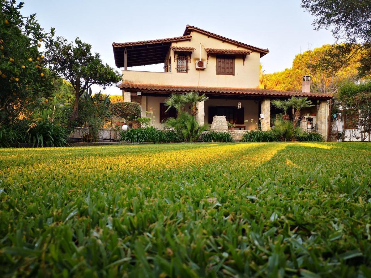 Villa Lena Entire Cottage Kalamaki  Экстерьер фото